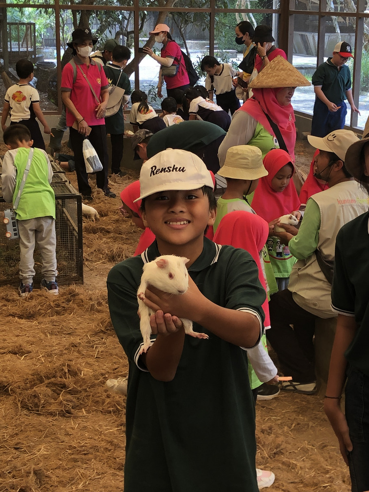 Karya Wisata ke Kuntum Farmfield