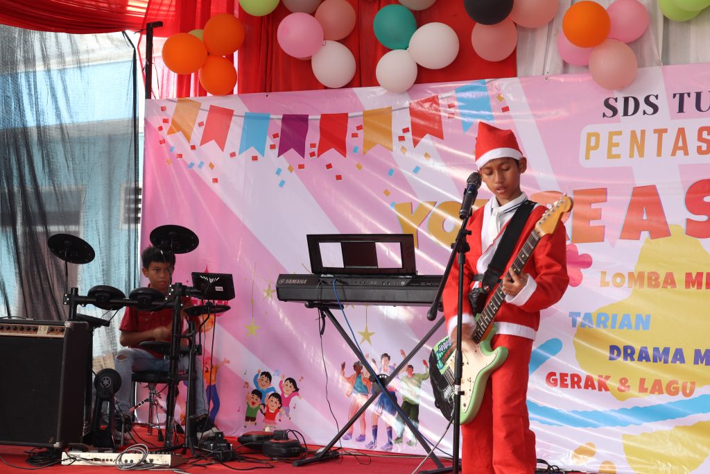 Pentas Seni: “You Are Superstar!”